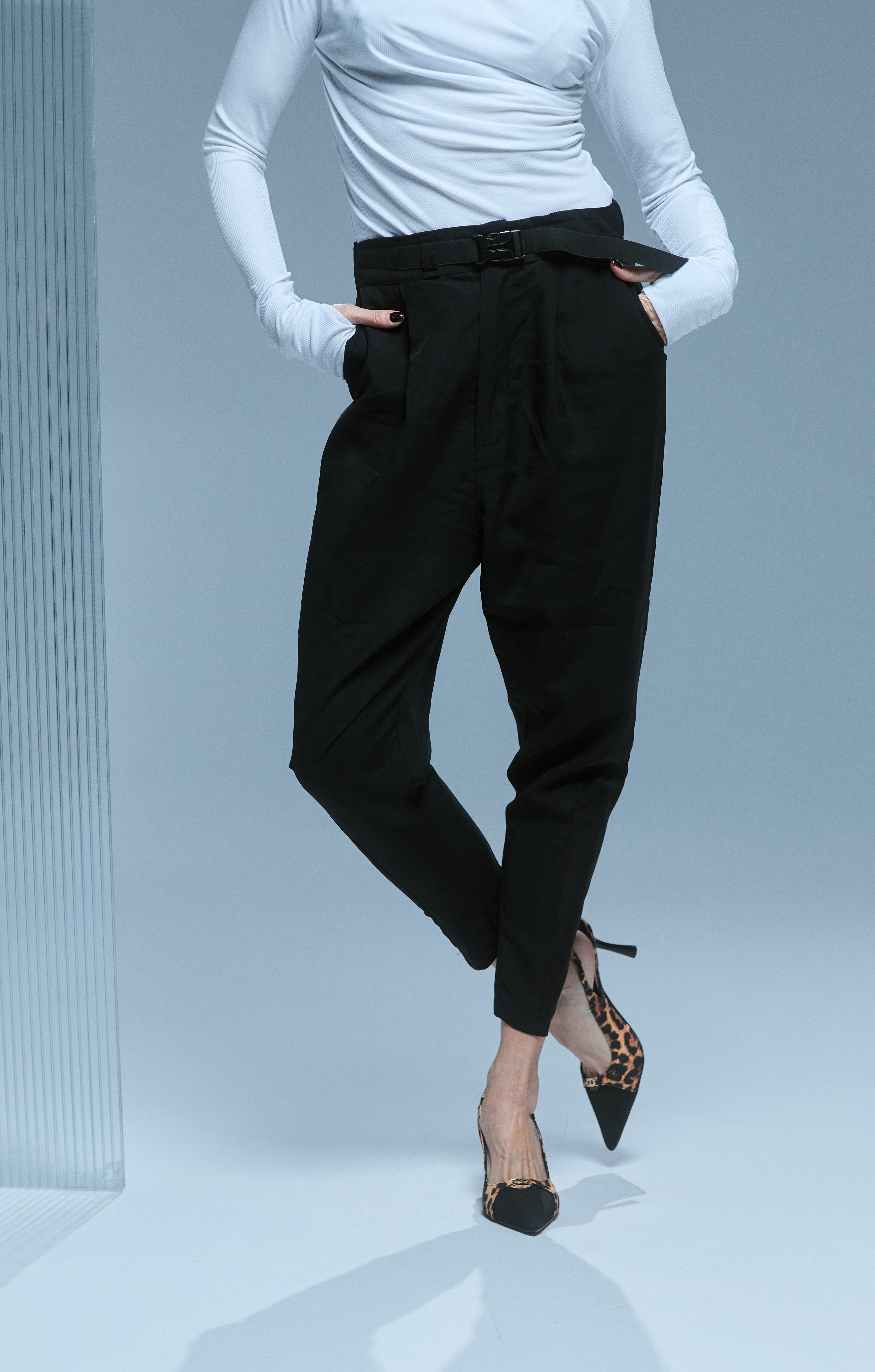 PANTALONI NEGRI UMBR/A MEA 01.5