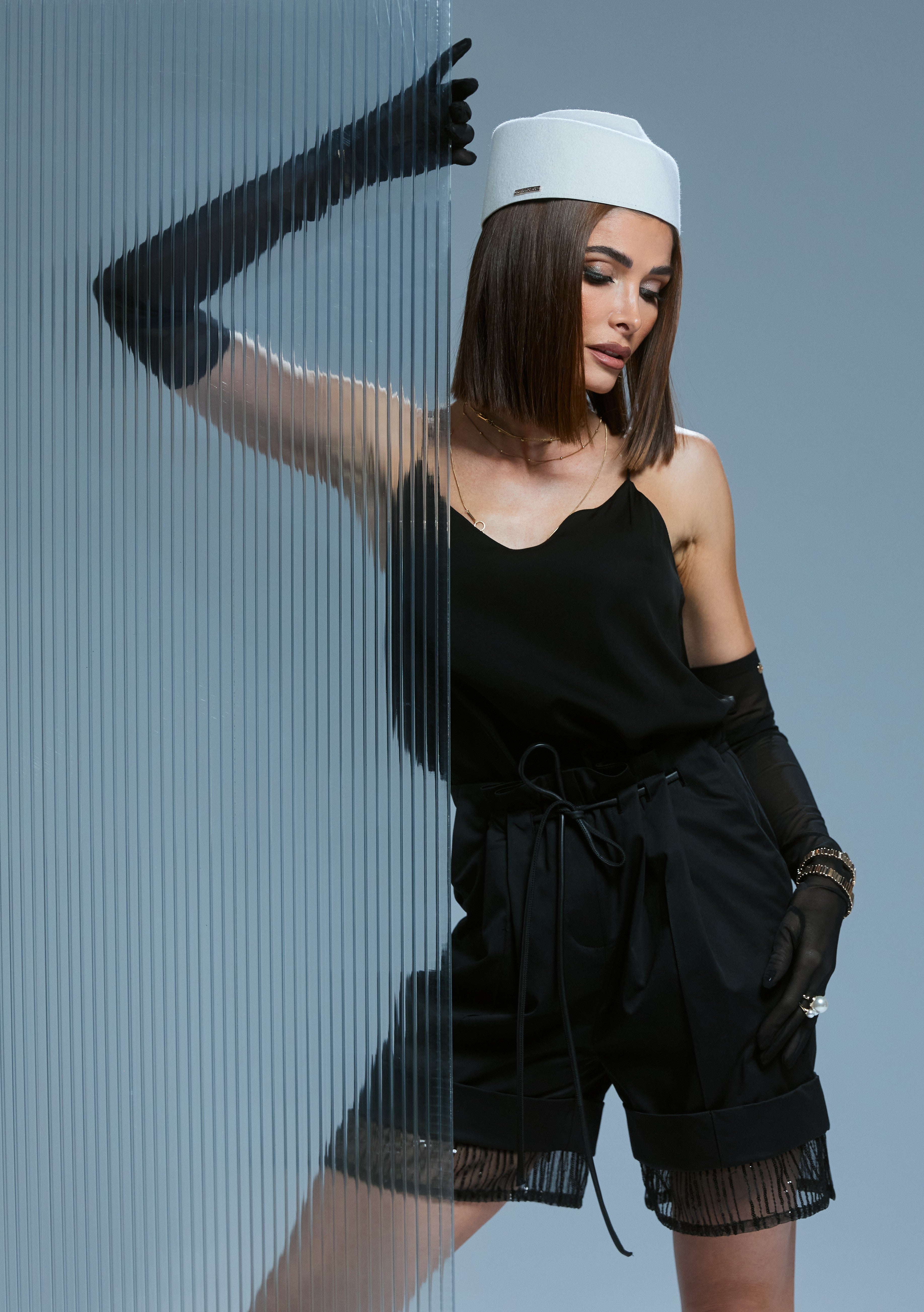 TOP MINIMAL NEGRU PENUMBR/A 01.8