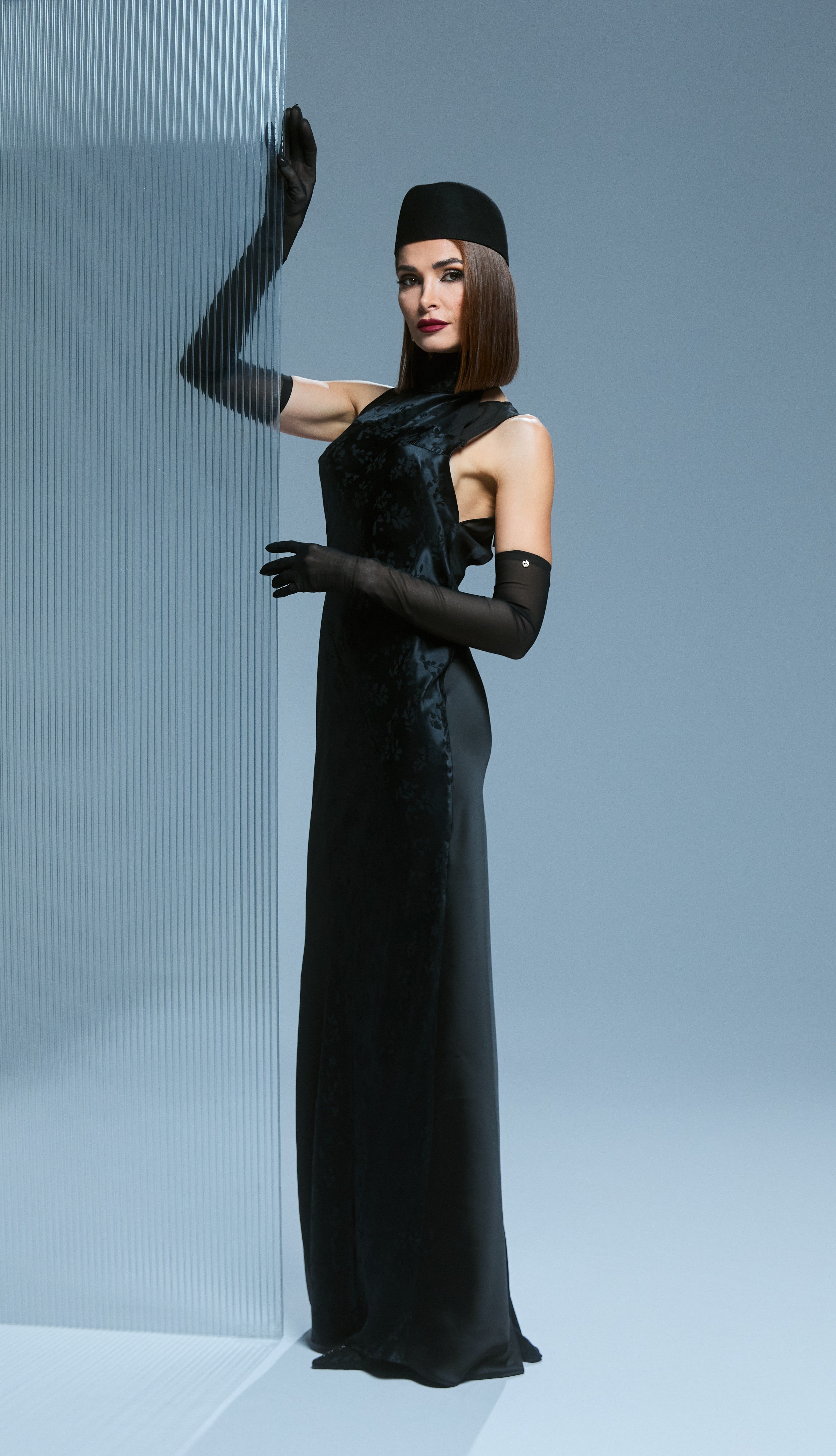 ROCHIE NEAGRA  UMBR/A 01.8