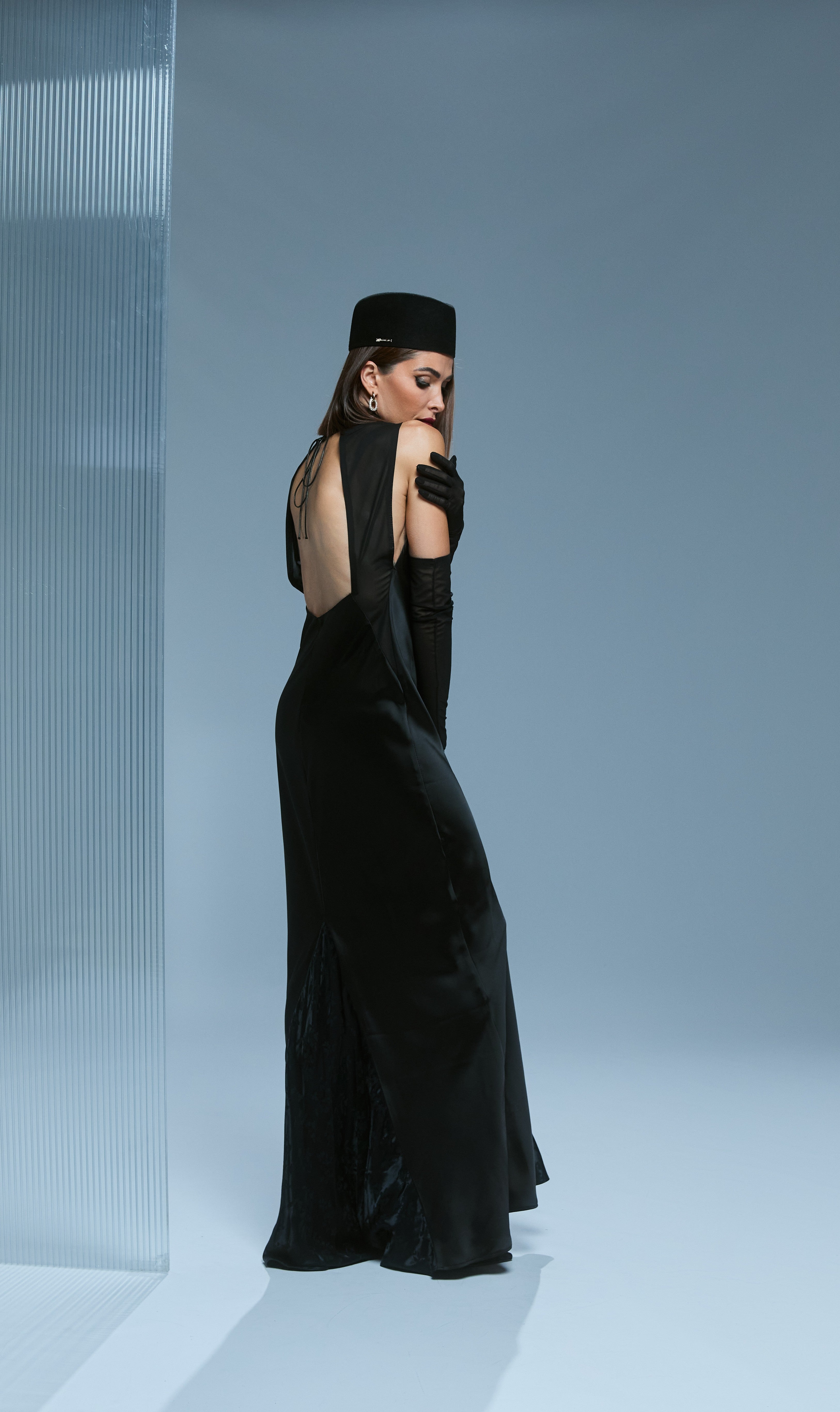 ROCHIE NEAGRA  UMBR/A 01.8